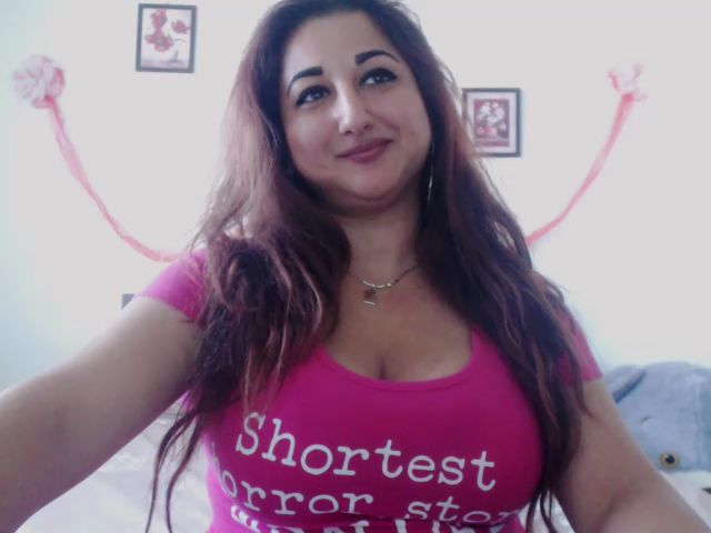 Live sex webcam photo for KinkyMyax #269049588