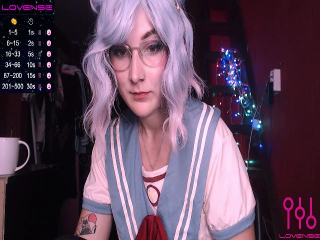 Live sex webcam photo for WinonaCooper #269050341