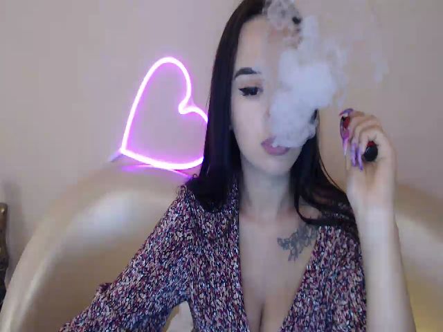 Live sex webcam photo for BennyJi #269050197