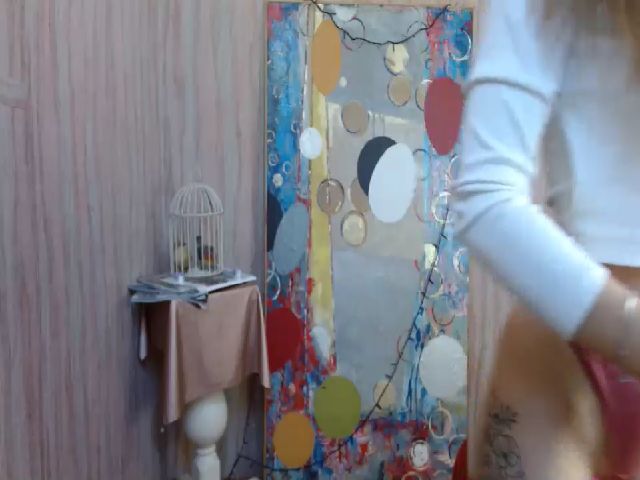 Live sex webcam photo for your_lina18_ #269050556