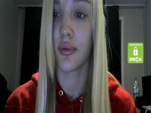 Live sex webcam photo for MyyDream #269059271