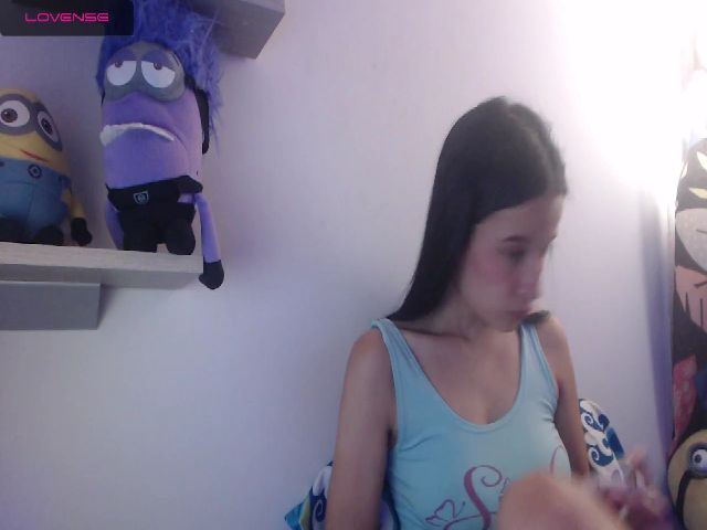 Live sex webcam photo for Mariana__Cute #269060700