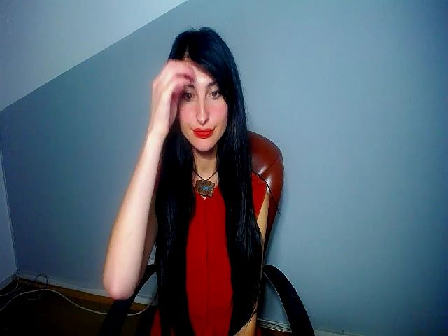 Live sex webcam photo for SnowSpacee #269060996