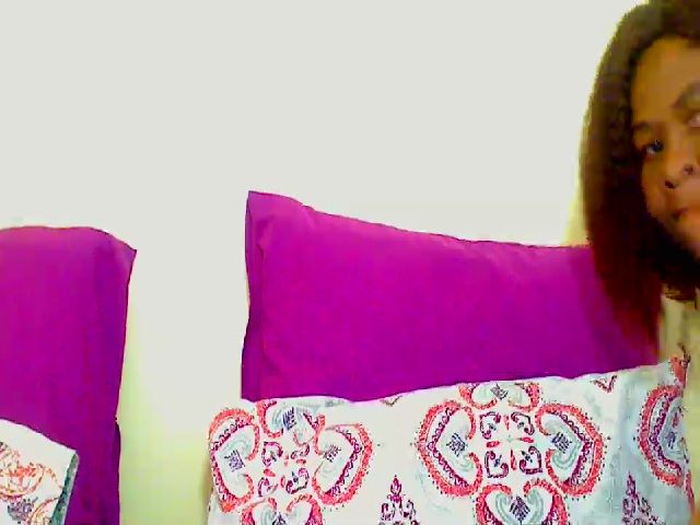 Live sex webcam photo for Hotmelons44 #269054879