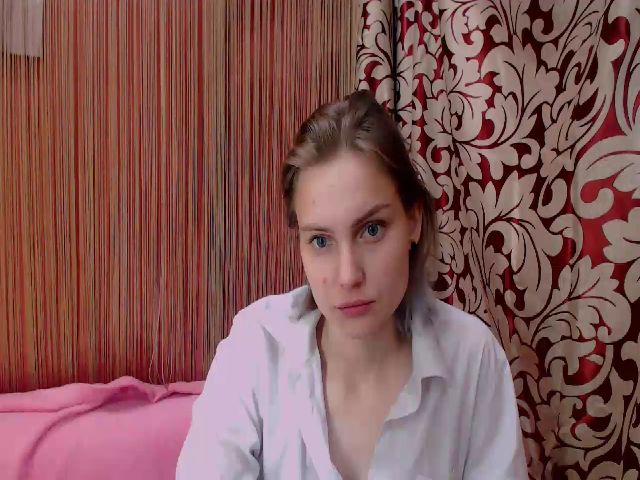 Live sex webcam photo for NoNameGirle #269044877