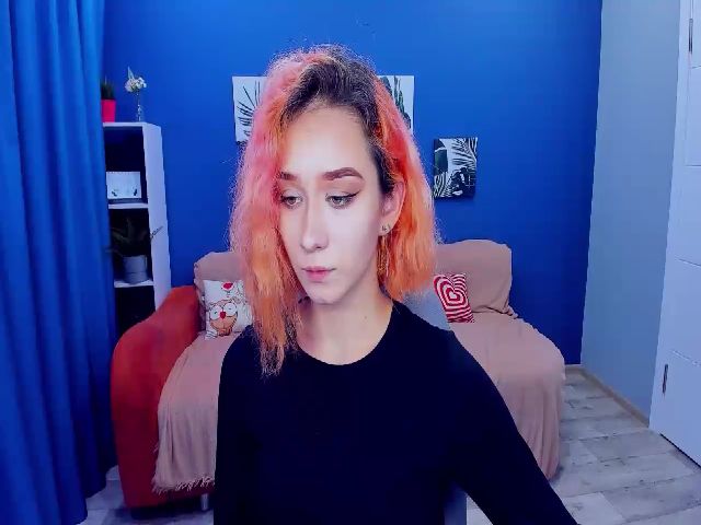 Live sex webcam photo for FionaClassy #269056636