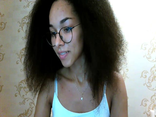 Live sex webcam photo for Carmel_Dee #269061274