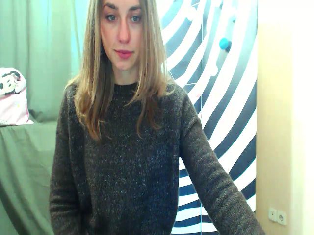 Live sex webcam photo for HeartGirl #269050929