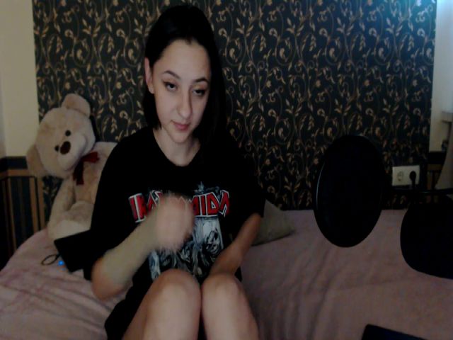 Live sex webcam photo for Meowny #269045758