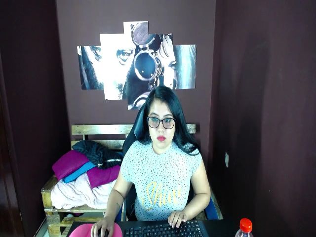 Live sex webcam photo for Hana_cute #269059787