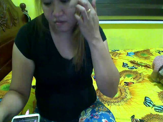 Live sex webcam photo for LiL_Spermaid #269050943