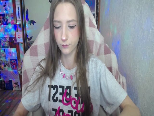 Live sex webcam photo for M00T4B0R #269051867