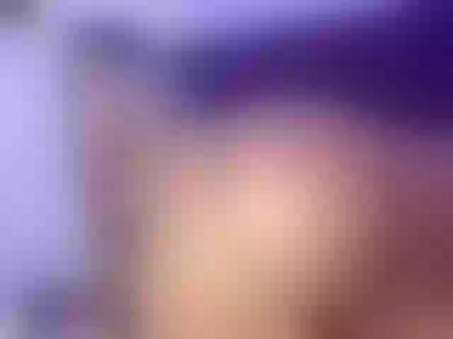 Live sex webcam photo for MegannGlow #269042782