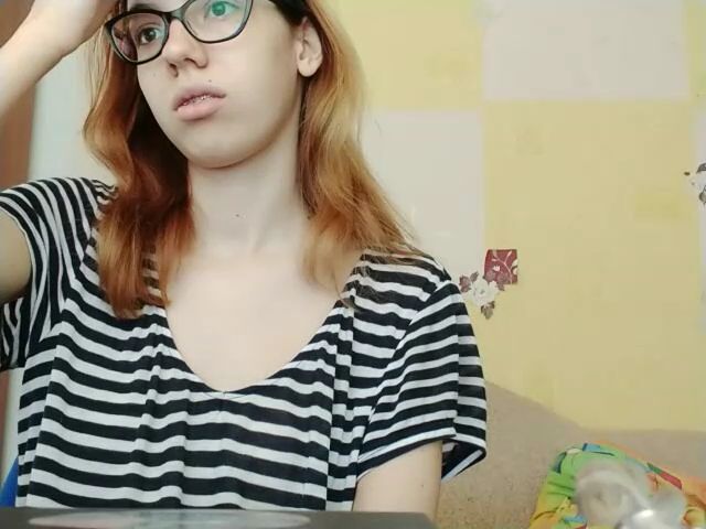Live sex webcam photo for Tessa005 #269049135