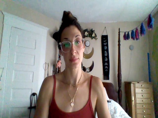 Live sex webcam photo for RumiBastet #269056521