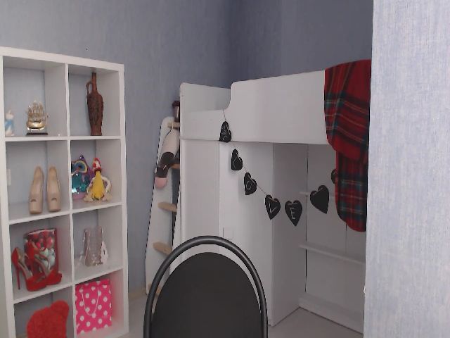 Live sex webcam photo for KatrinNovak #269046630
