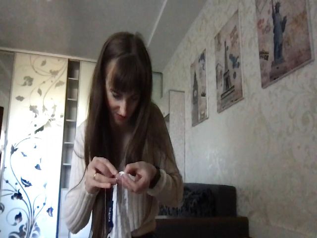 Live sex webcam photo for Littlelena18 #269050397