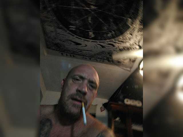 Live sex webcam photo for LooLoo-n-Red #269058108