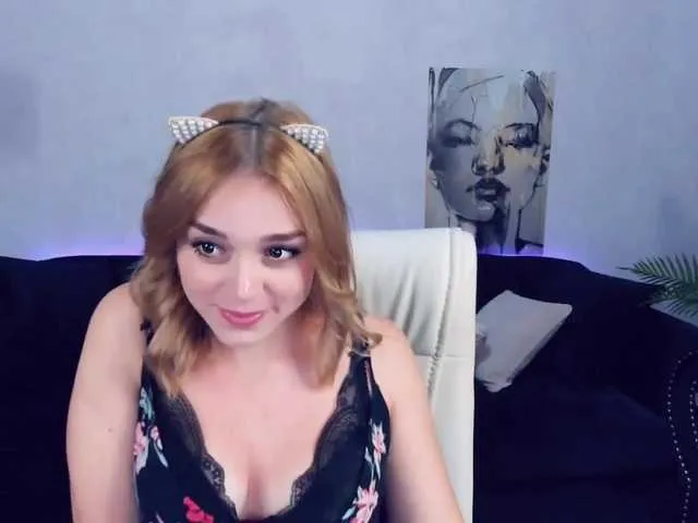 Live sex webcam photo for SunnyLana #269078519