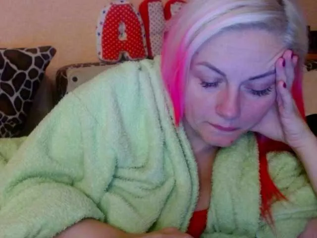 Live sex webcam photo for melek-7250 #269063921