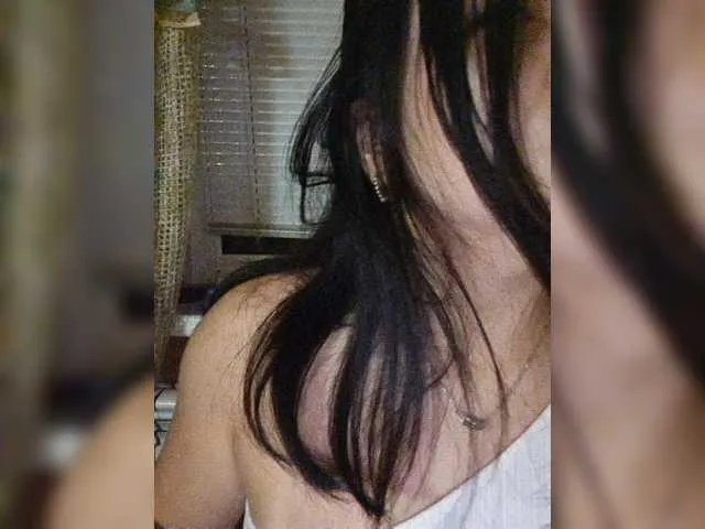 Live sex webcam photo for dasha922 #269063347