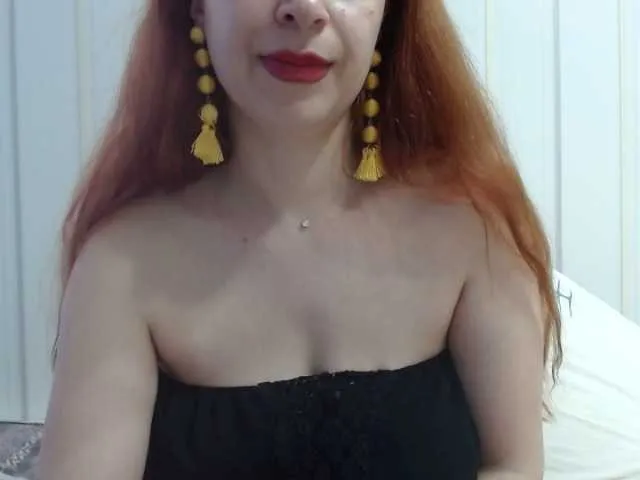 Live sex webcam photo for Alida-2 #269079491
