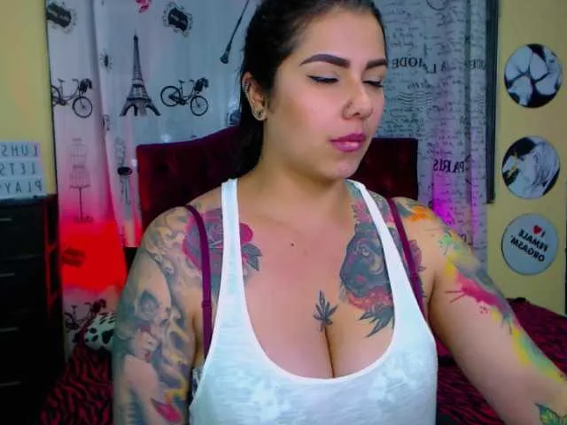 Live sex webcam photo for SofiInk #269064897