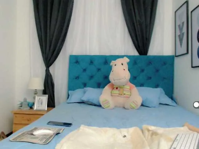Live sex webcam photo for alex-esposito #269069253