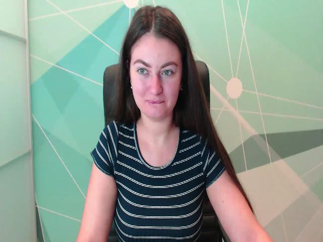 Live sex webcam photo for VictoriaFae #269068249