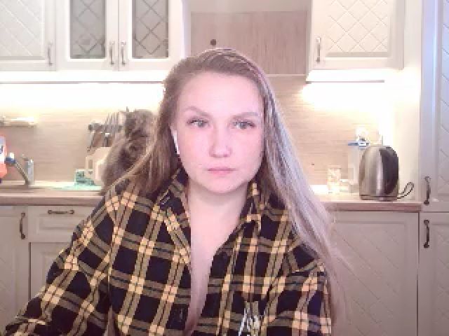 Live sex webcam photo for JaneGrey111 #269075002