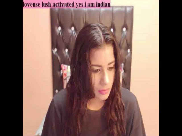 Live sex webcam photo for PARADISEQEEN #269075151