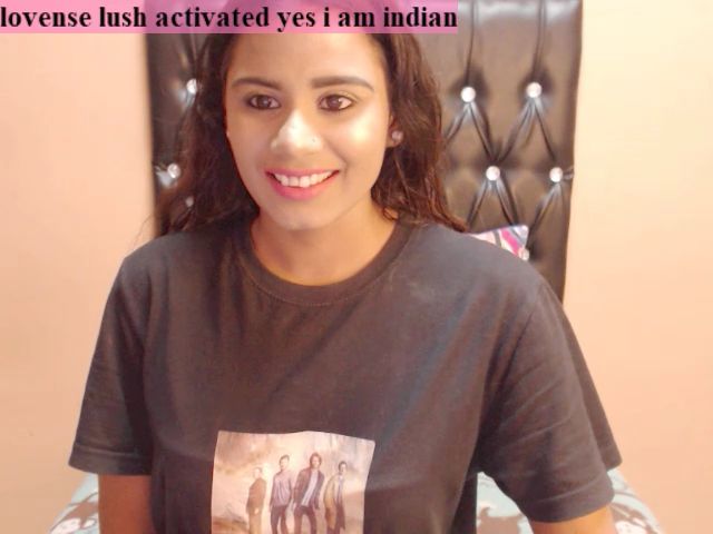 Live sex webcam photo for PARADISEQEEN #269075375