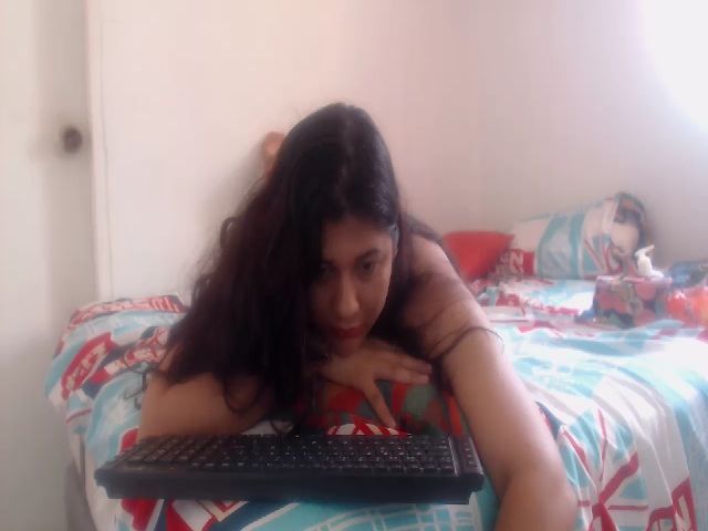 Live sex webcam photo for MaryHot_ #269077655