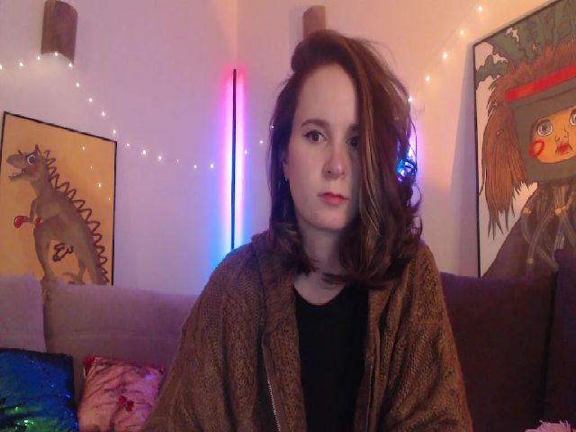 Live sex webcam photo for LizzyPeach #269081310