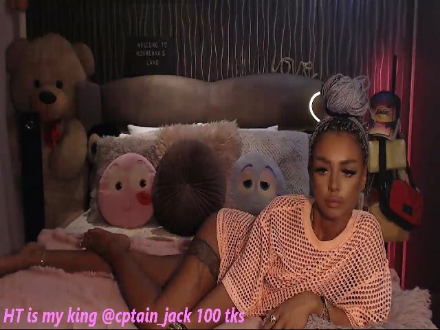 Live sex webcam photo for Morrenna #269065072