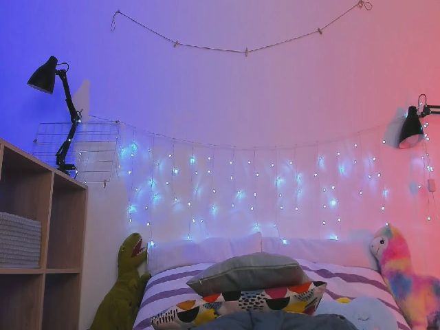 Live sex webcam photo for Anna_Meow #269066085