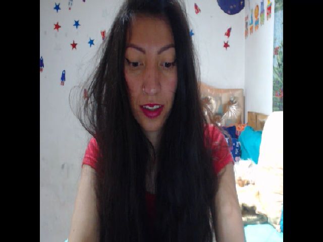 Live sex webcam photo for Kaymilf #269083110