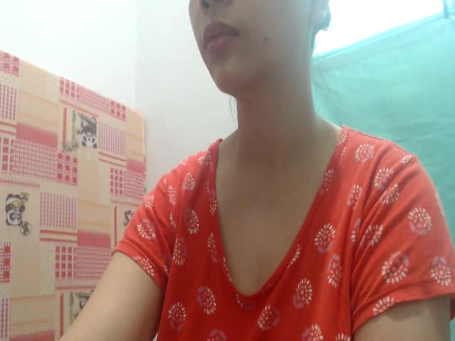 Live sex webcam photo for HotpukiLuver #269084226