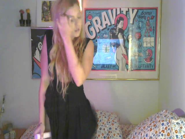 Live sex webcam photo for SaraSavage #269065972