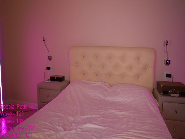 Live sex webcam photo for LindaMei #269081437