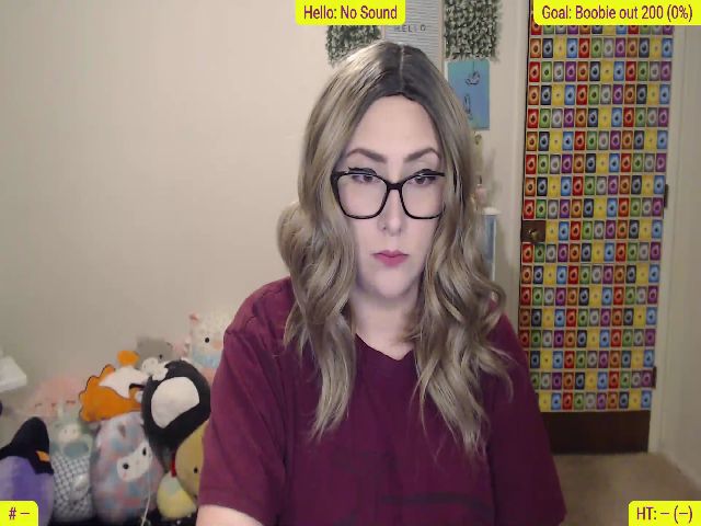 Live sex webcam photo for Violet_Rae_ #269066100