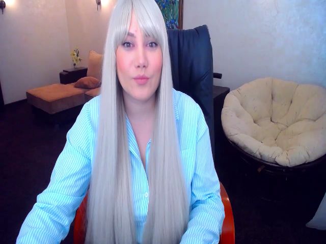 Live sex webcam photo for VeritableGirl #269067648