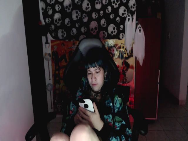 Live sex webcam photo for umaru_michae #269066867