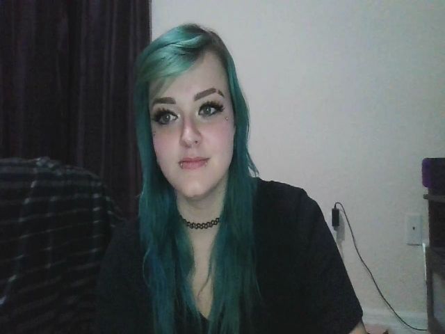 Live sex webcam photo for FloraSky #269071022