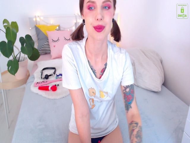 Live sex webcam photo for Sonyalime #269071556