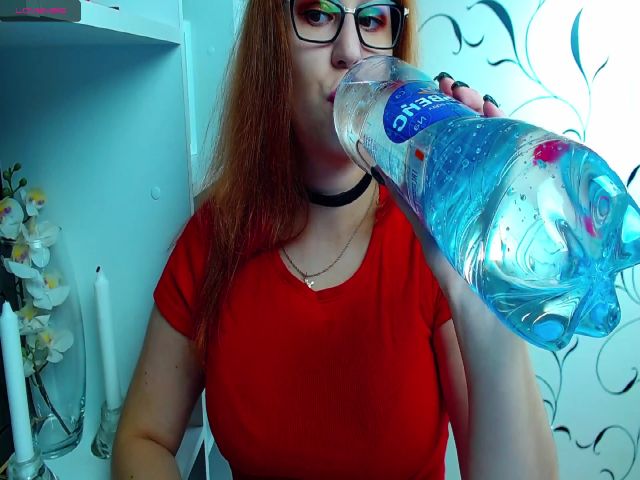 Live sex webcam photo for CarmaTease #269071135