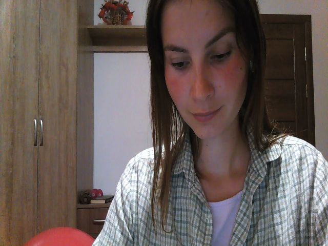 Live sex webcam photo for MisssSun #269078281