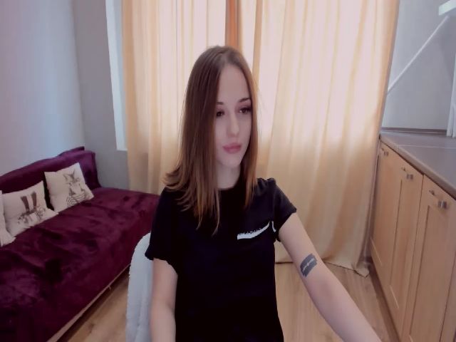 Live sex webcam photo for AmyGarden #269072201