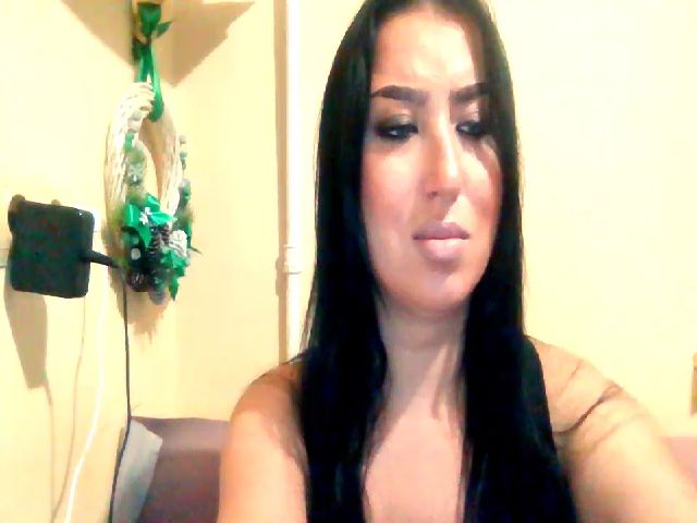 Live sex webcam photo for TiptoPanther #269083339