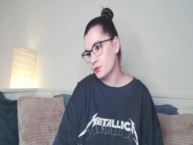 Live sex webcam photo for EveGoddes #269076883